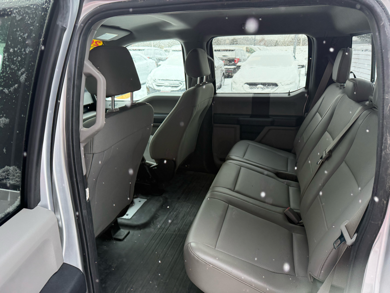 Ford F-150 XL SuperCrew 5.5-ft. Bed 4WD 2017