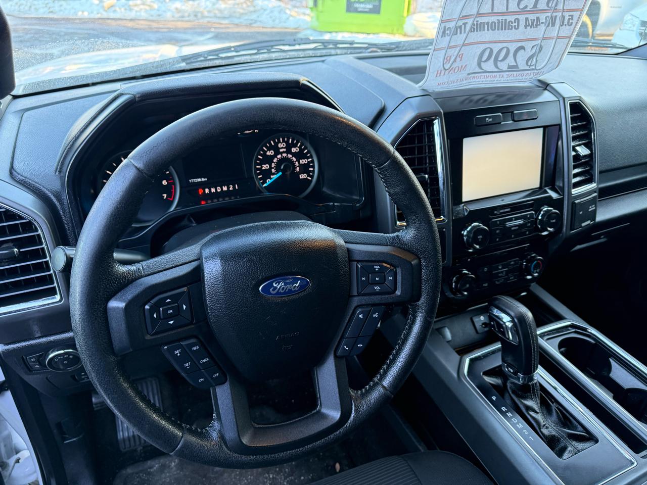 Ford F-150 XLT SuperCrew 5.5-ft. Bed 4WD 2015