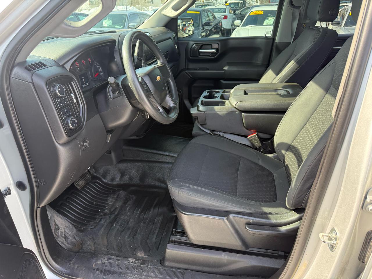 Chevrolet Silverado 1500 Work Truck Crew Cab Short Box 4WD 2020