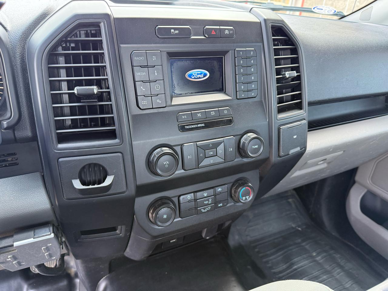 Ford F-150 XL 8-ft. Bed 2WD 2019