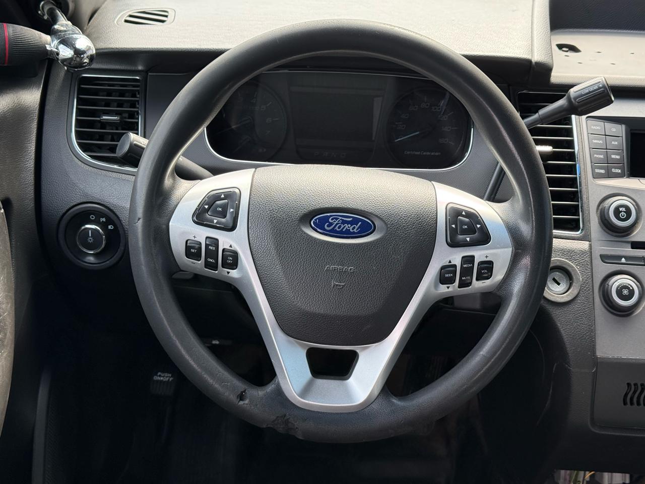 Ford Taurus Police FWD 2019