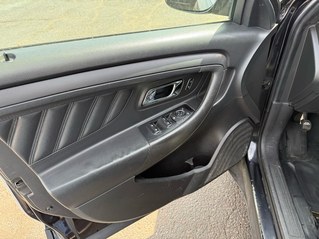 Ford Taurus Police FWD 2019