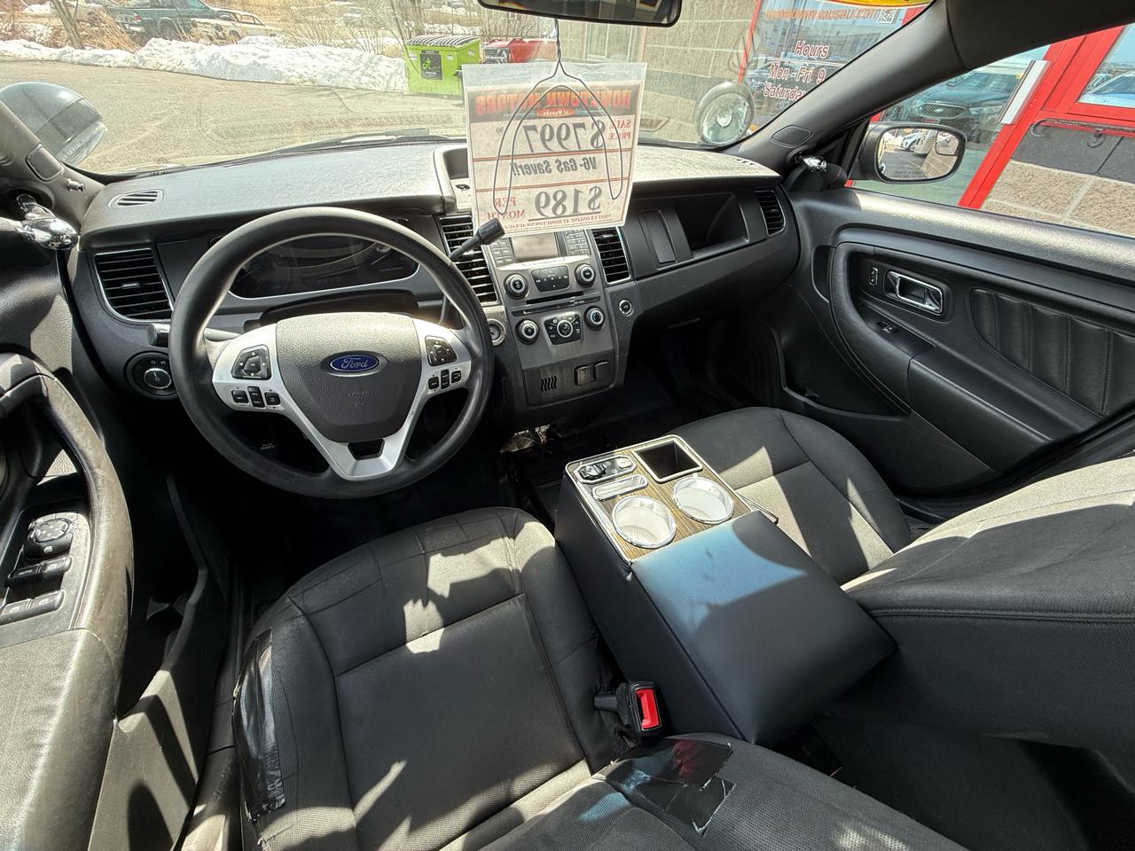 Ford Taurus Police FWD 2019