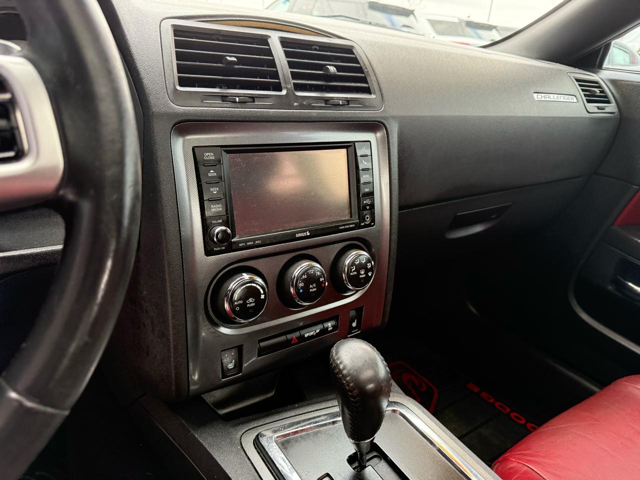 Dodge Challenger  2014