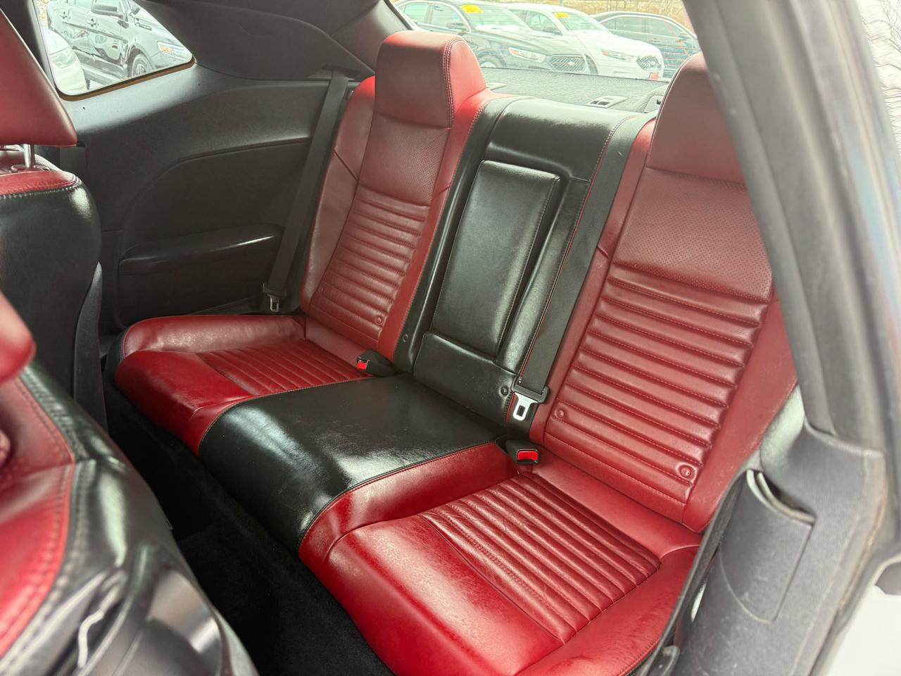 Dodge Challenger  2014