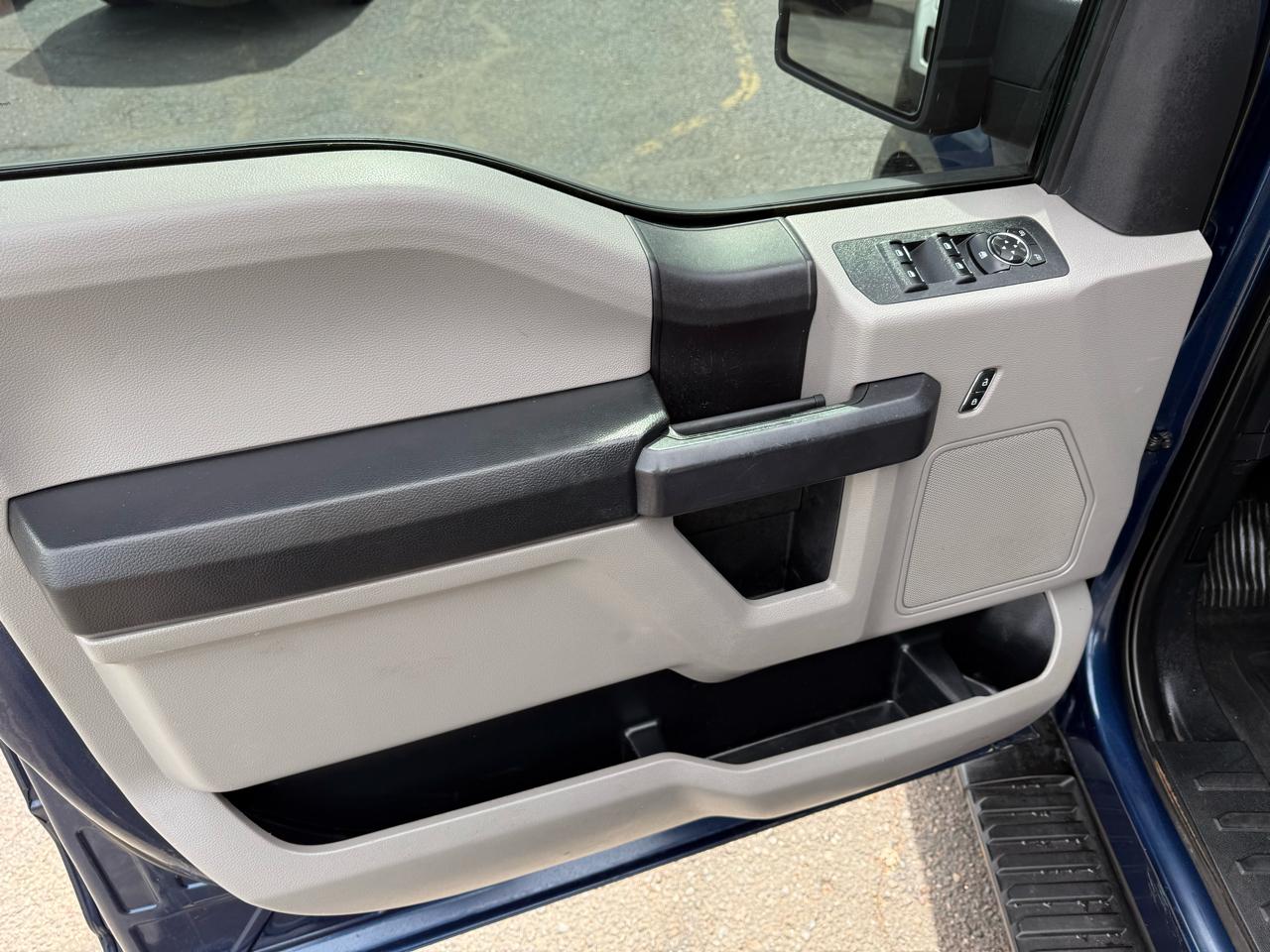 Ford F-150 XL SuperCrew 5.5-ft. Bed 4WD 2020