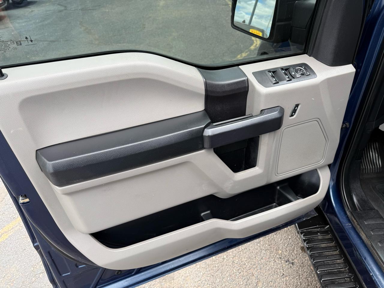 Ford F-150 XL SuperCrew 5.5-ft. Bed 4WD 2020