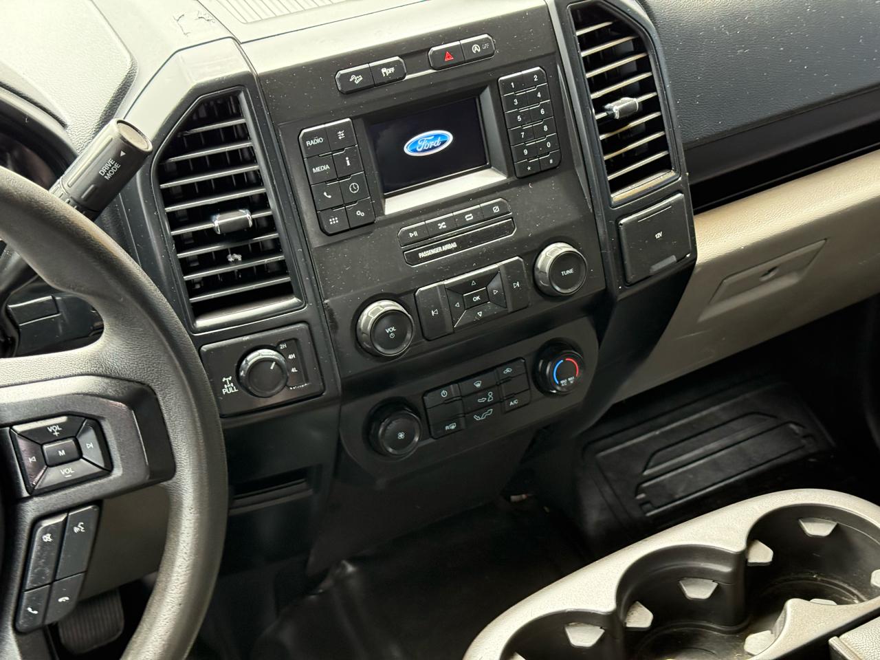 Ford F-150 XL SuperCrew 5.5-ft. Bed 4WD 2020