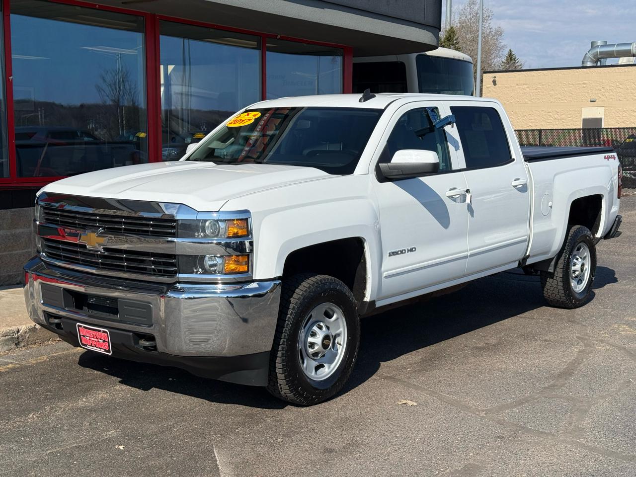 Chevrolet Silverado 2500HD LT Crew Cab 4WD 2017
