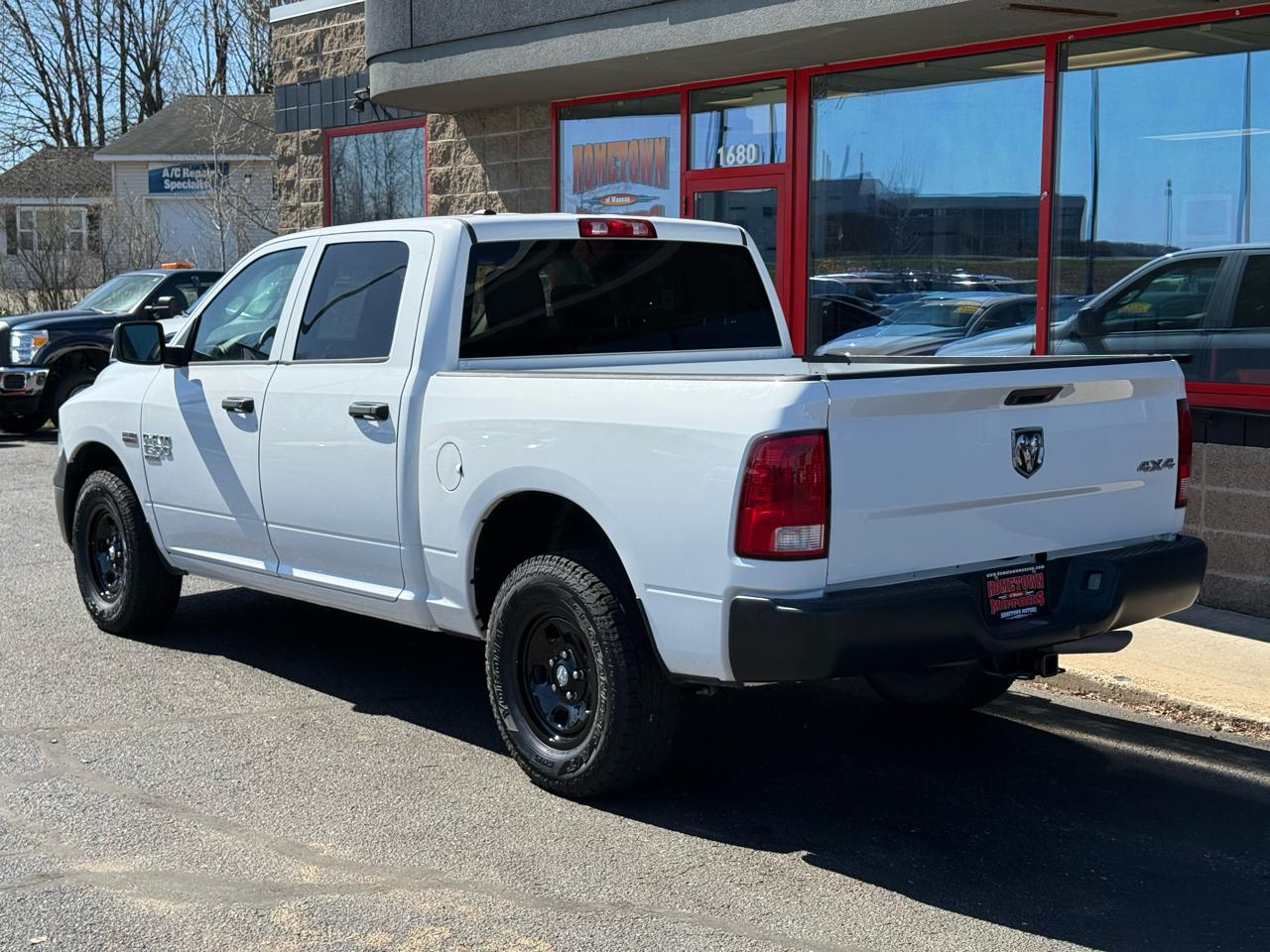 RAM 1500 SSV Crew Cab SWB 4WD 2019