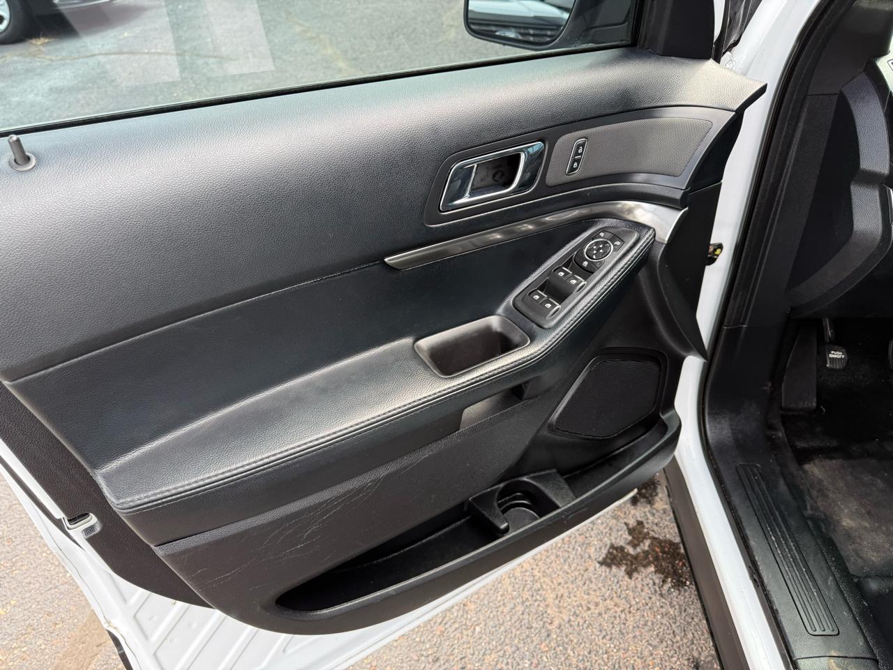 Ford Explorer Police 4WD 2016