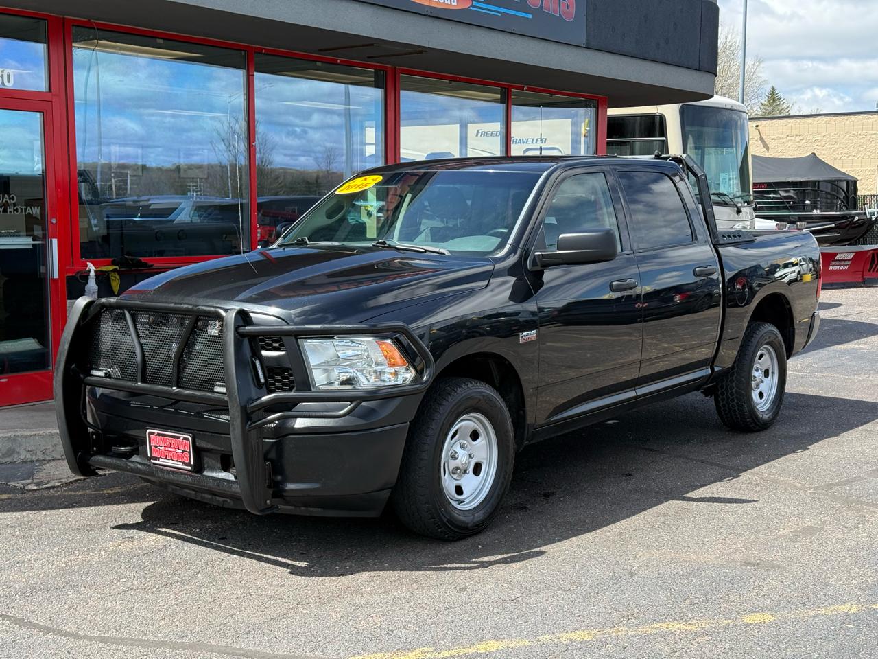 RAM 1500 SSV Crew Cab SWB 4WD 2015