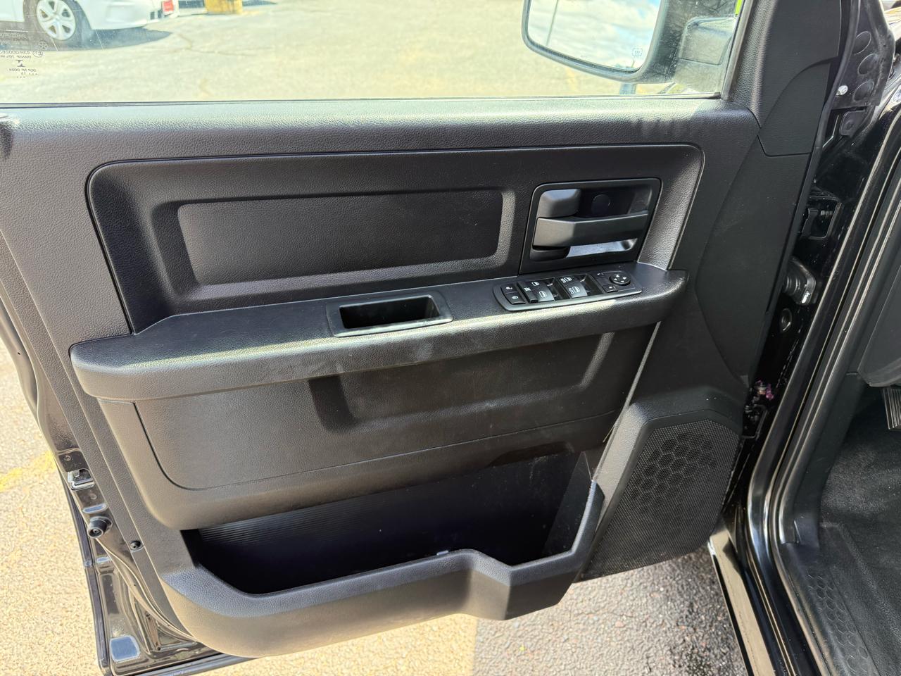 RAM 1500 SSV Crew Cab SWB 4WD 2015
