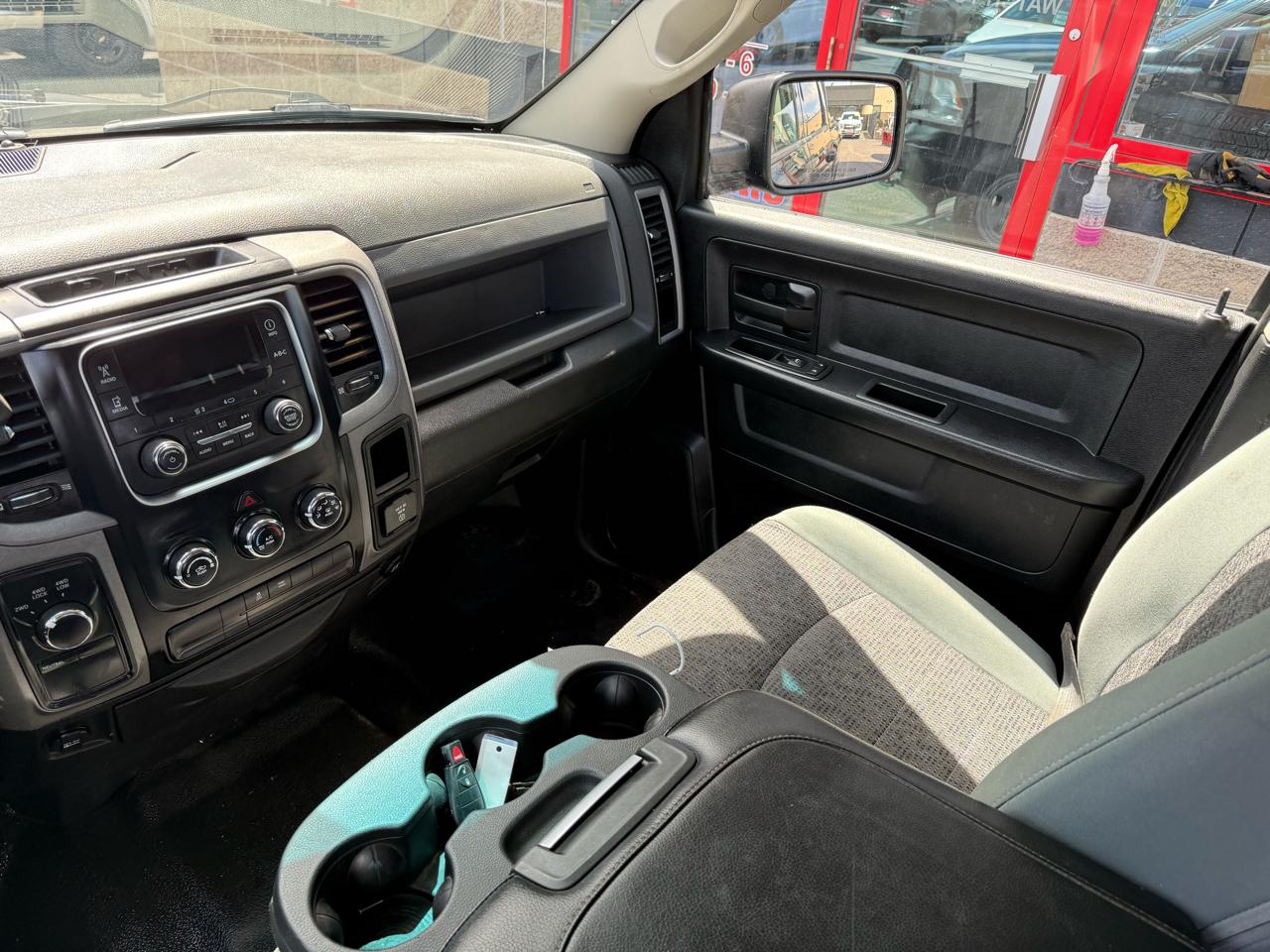 RAM 1500 SSV Crew Cab SWB 4WD 2015
