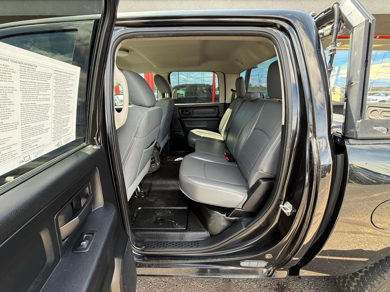 RAM 1500 SSV Crew Cab SWB 4WD 2015