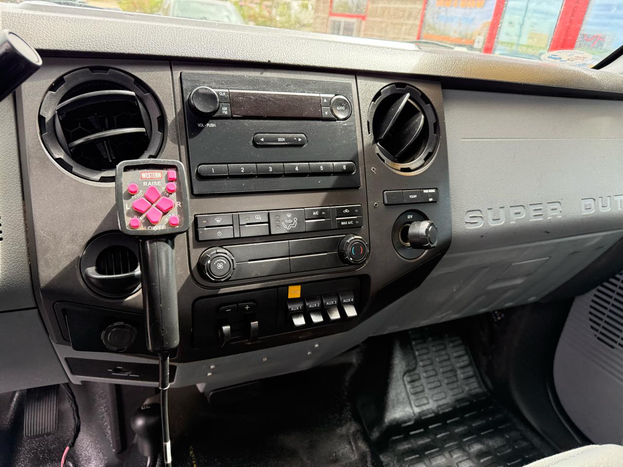 Ford F-450 SD Regular Cab DRW 4WD 2012
