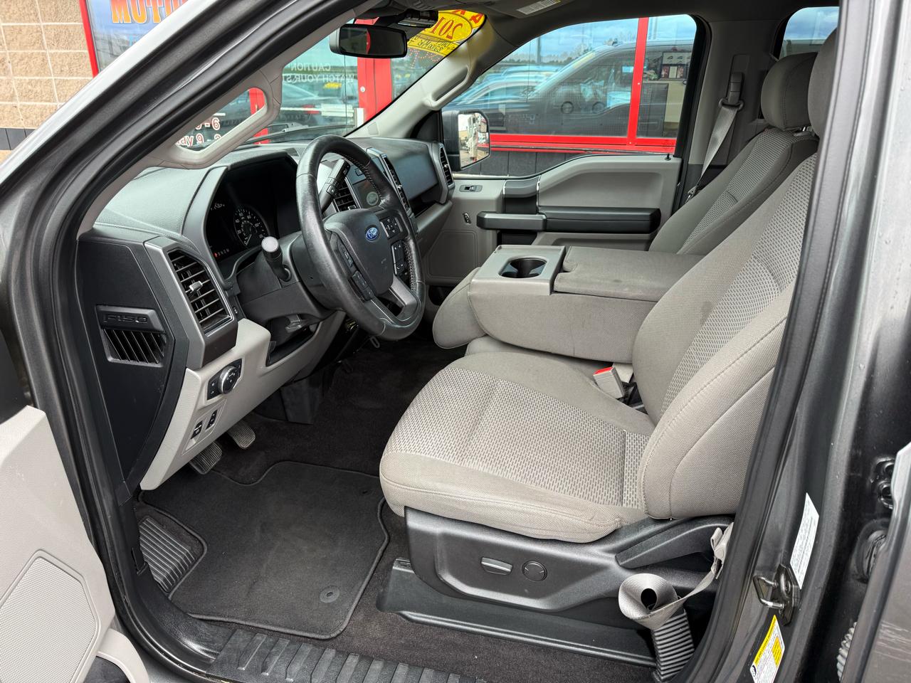 Ford F-150  2019