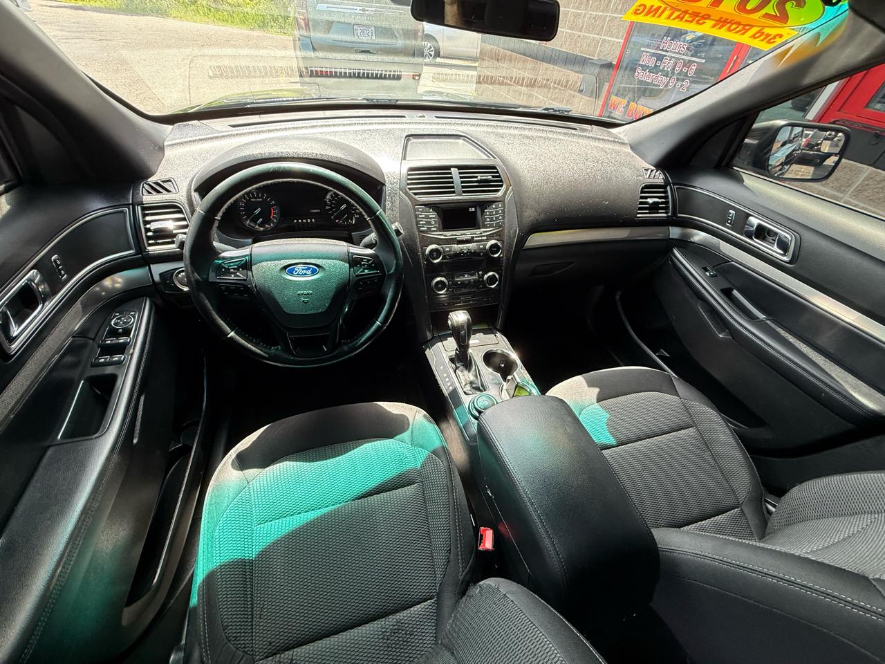 Ford Explorer XLT 4WD 2018