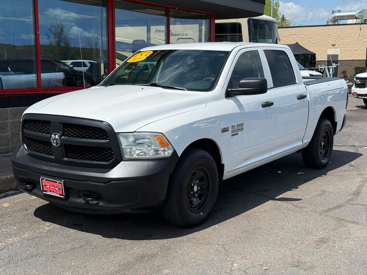 RAM 1500 Classic Tradesman Crew Cab SWB 4WD 2021