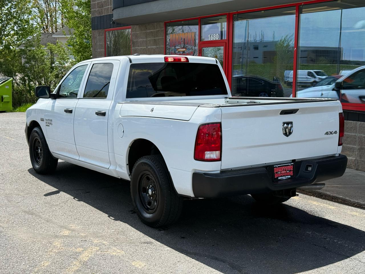 RAM 1500 Classic Tradesman Crew Cab SWB 4WD 2021
