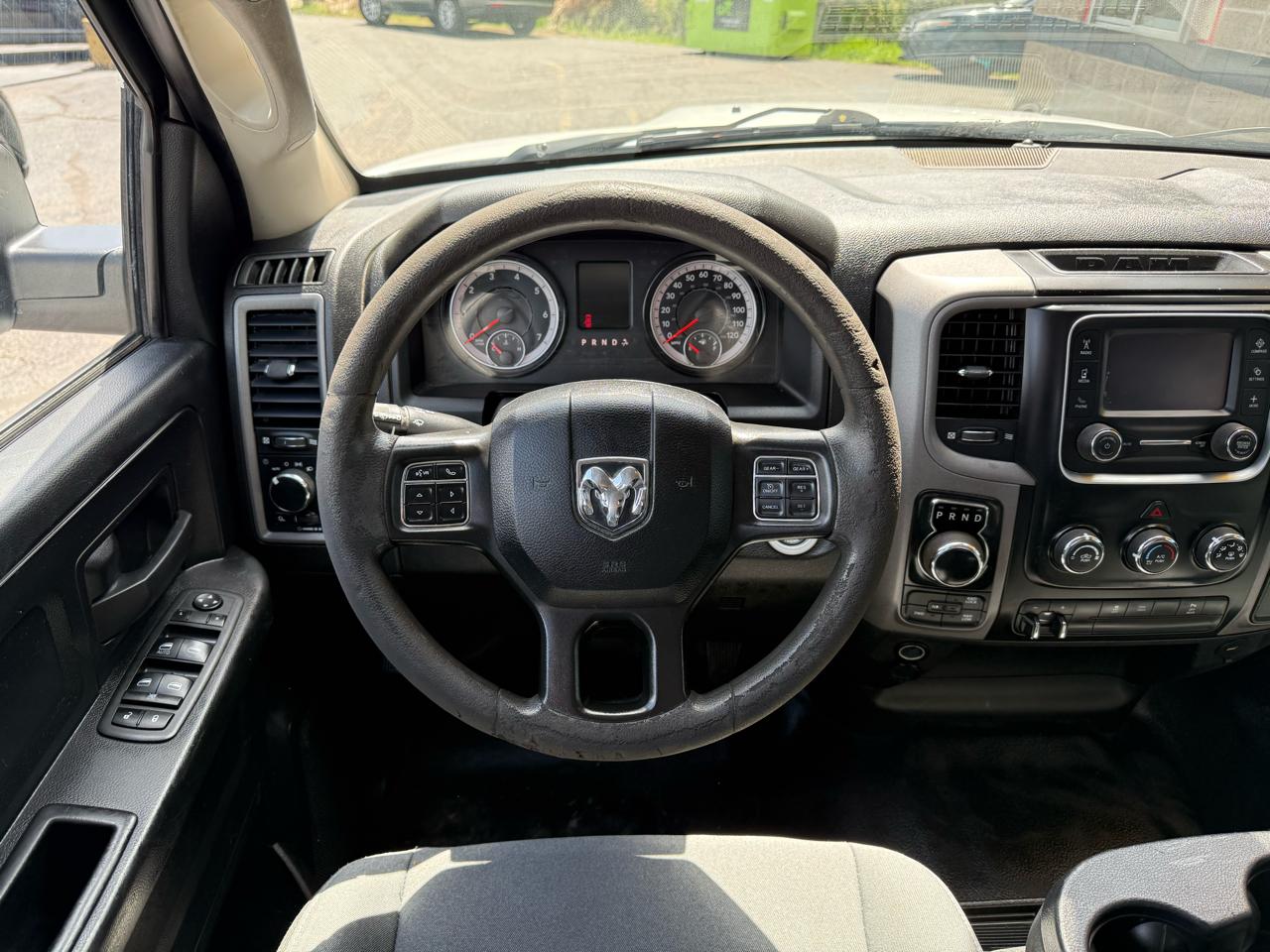 RAM 1500 Classic Tradesman Crew Cab SWB 4WD 2021