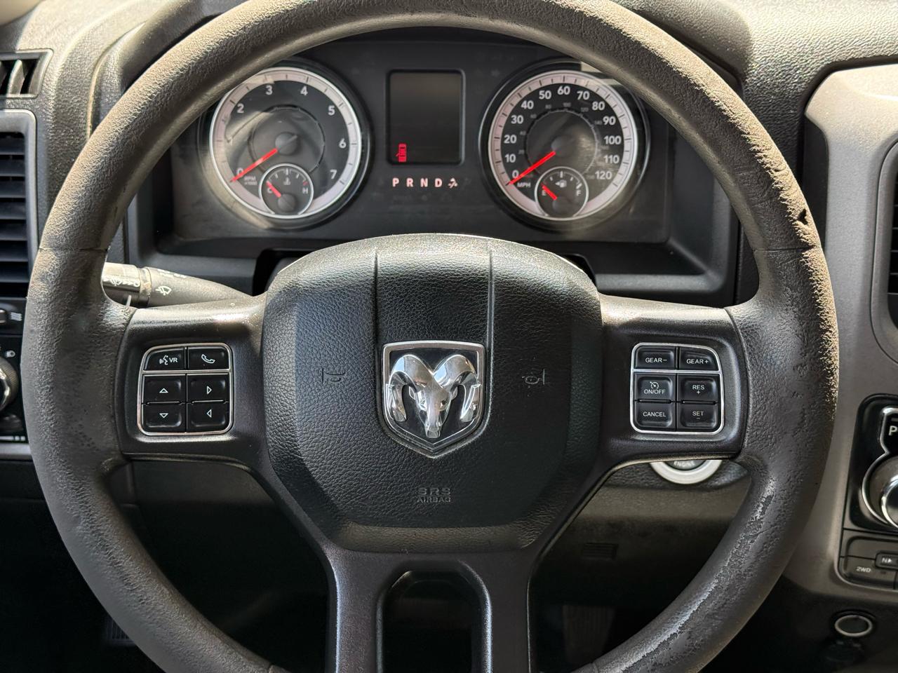 RAM 1500 Classic Tradesman Crew Cab SWB 4WD 2021