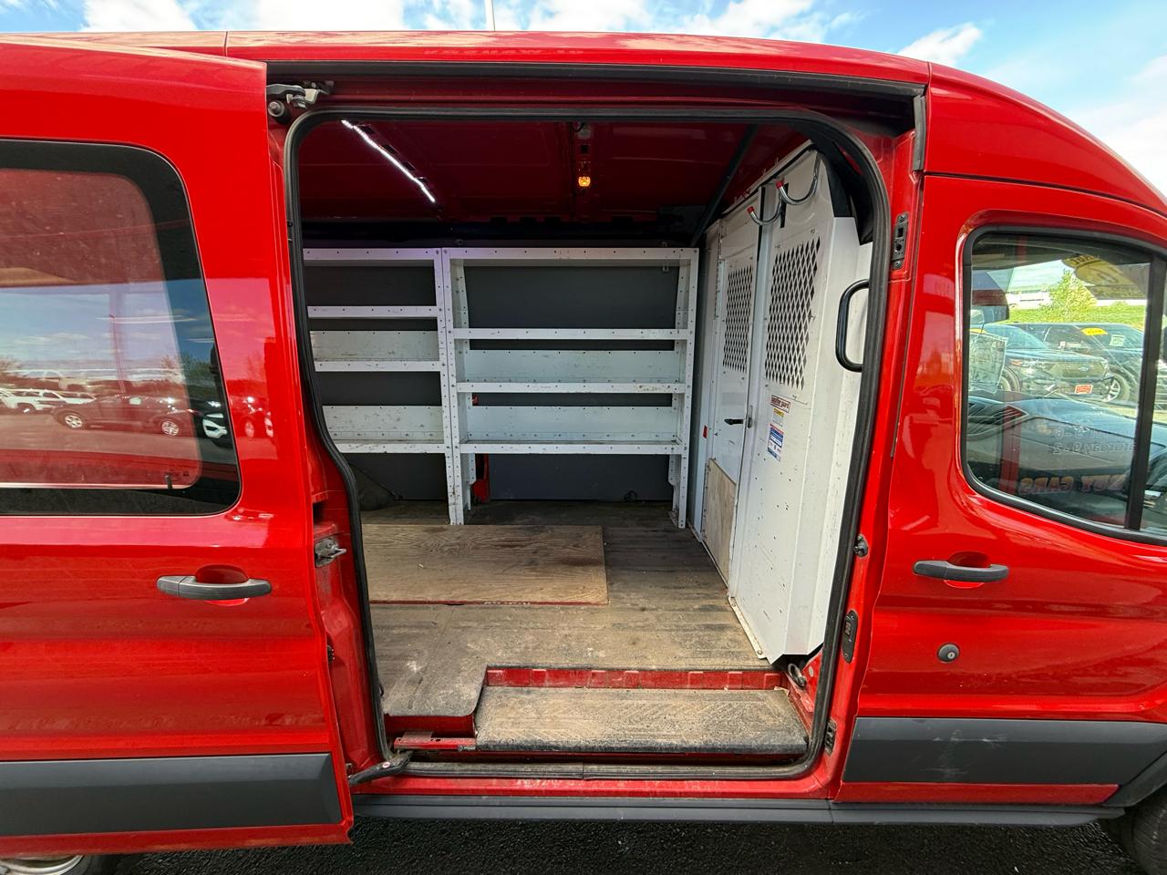 Ford Transit 250 Van Med. Roof w/Sliding Pass. 148-in. WB 2016