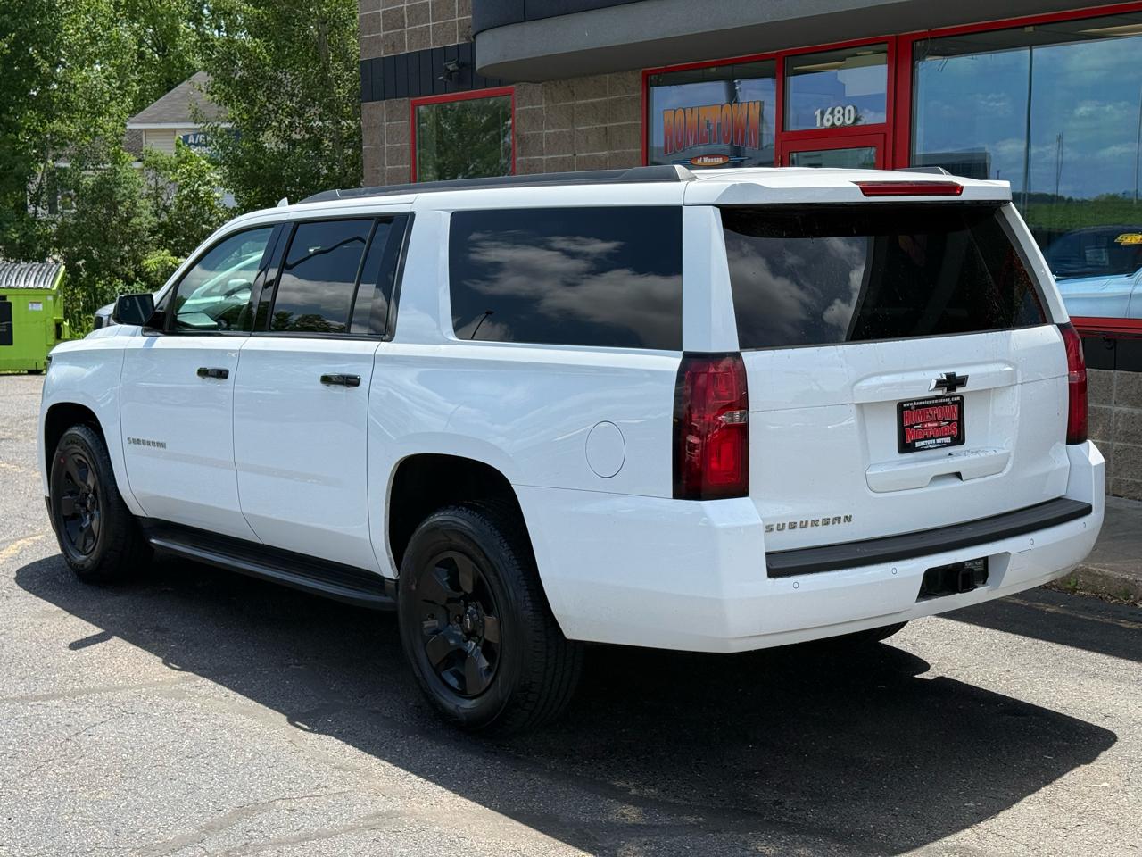 Chevrolet Suburban FL 4WD 2017