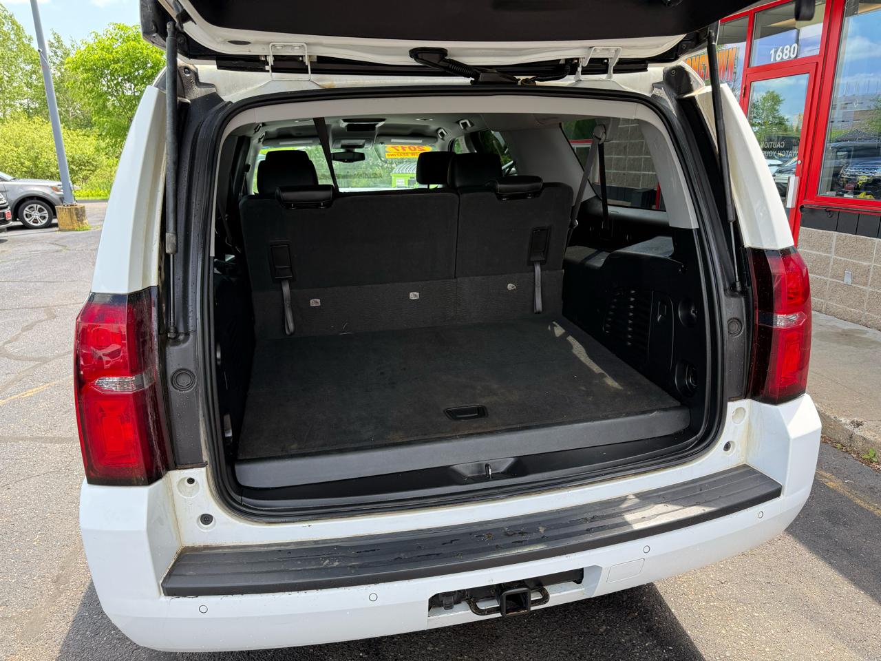 Chevrolet Suburban FL 4WD 2017