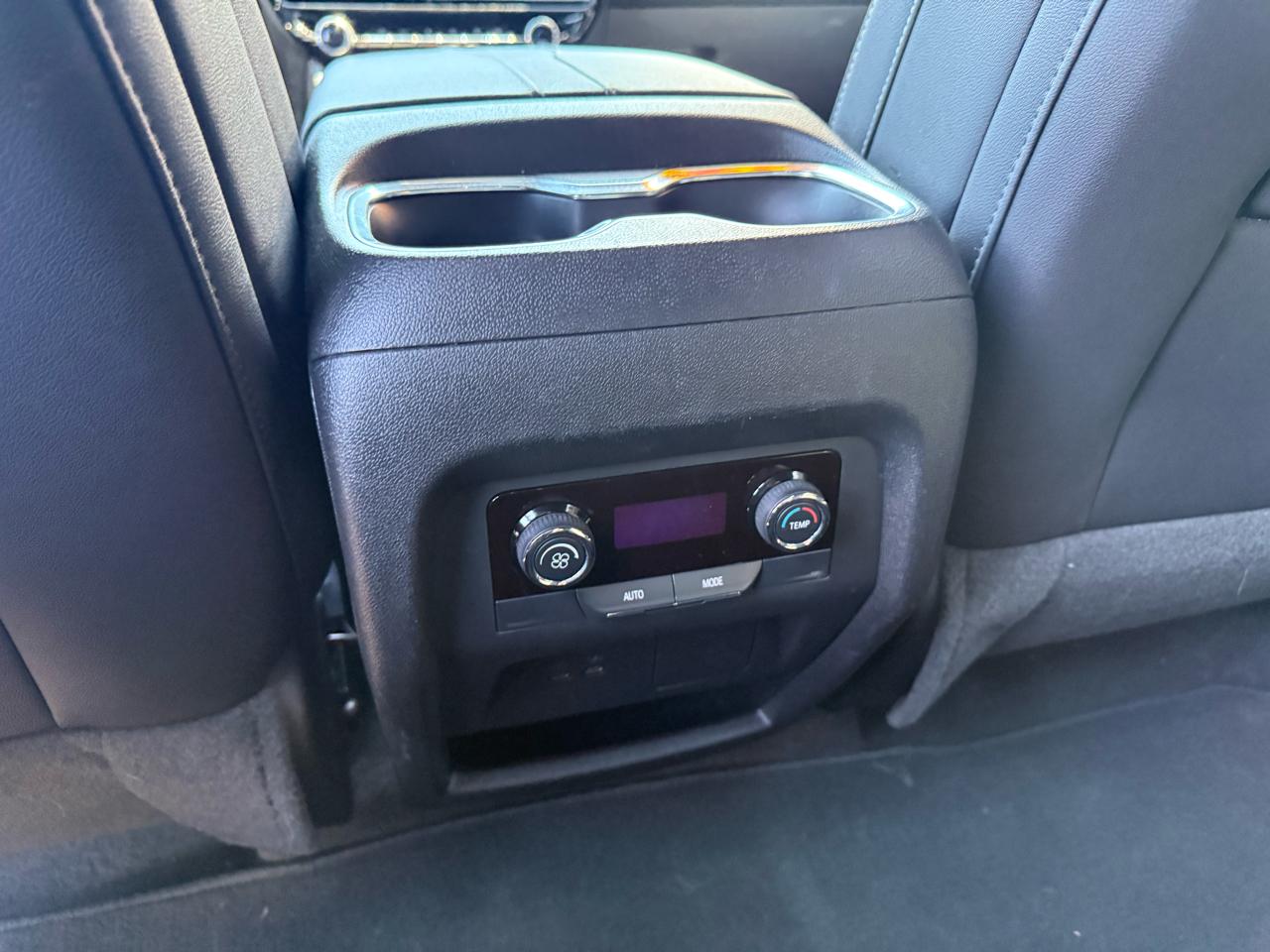 Chevrolet Traverse 2LT AWD 2025
