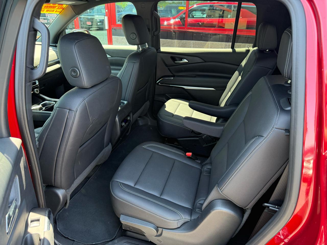Chevrolet Traverse 2LT AWD 2025