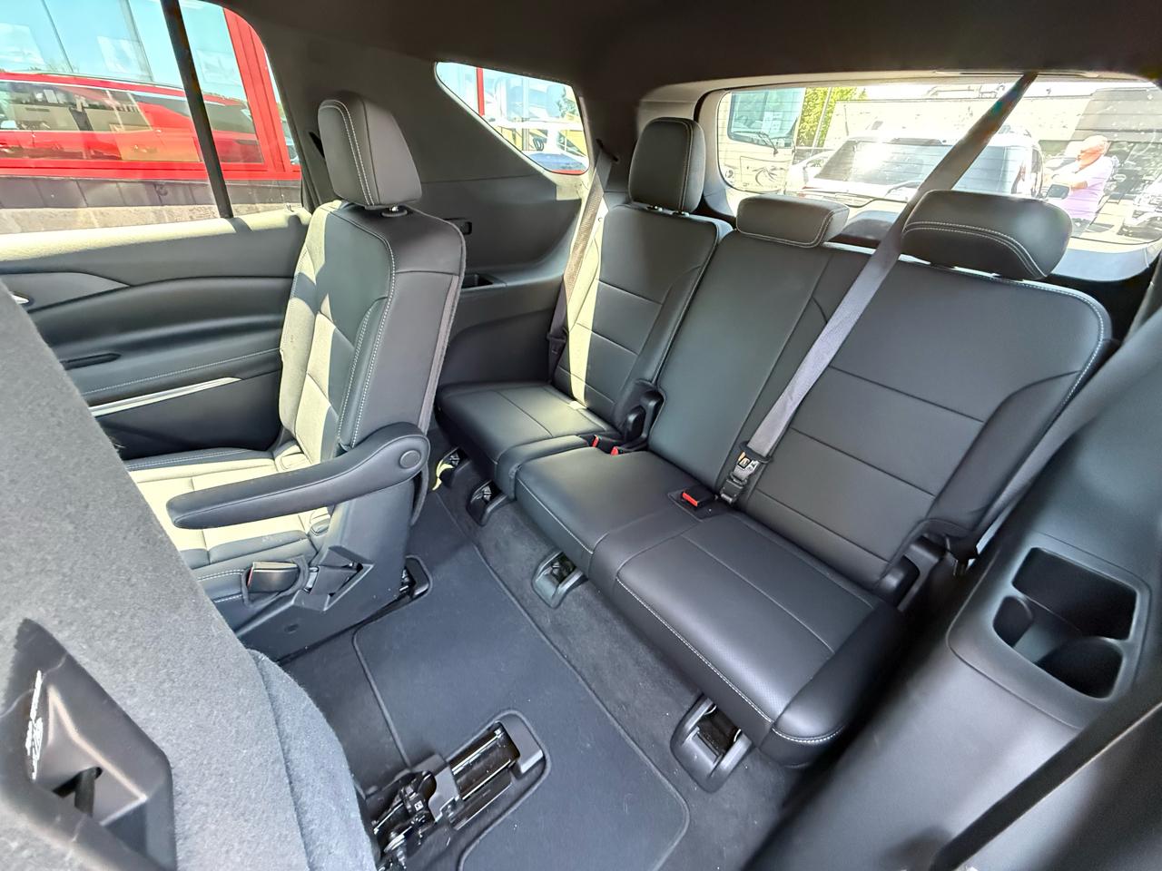 Chevrolet Traverse 2LT AWD 2025