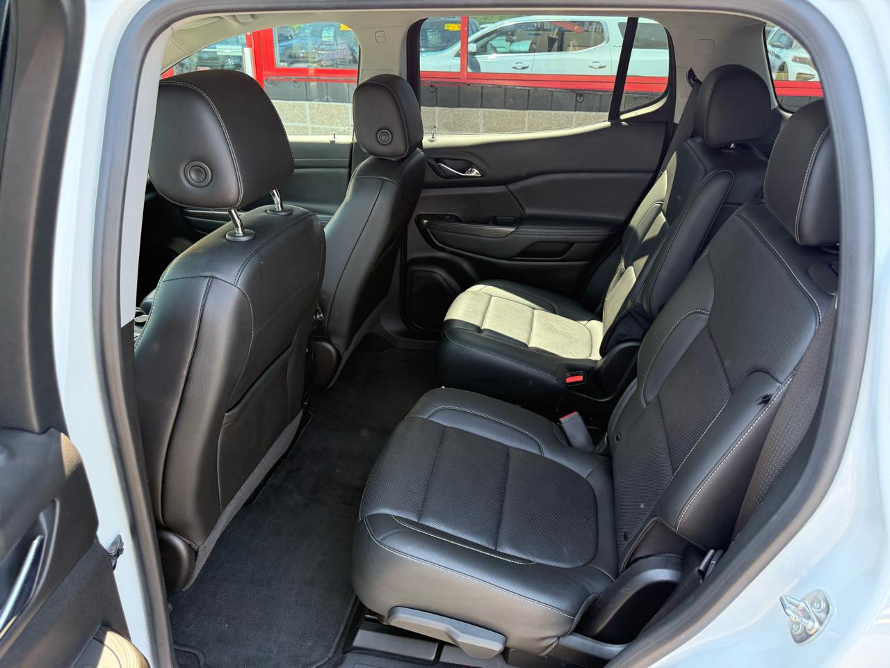 GMC Acadia SLT AWD 2023