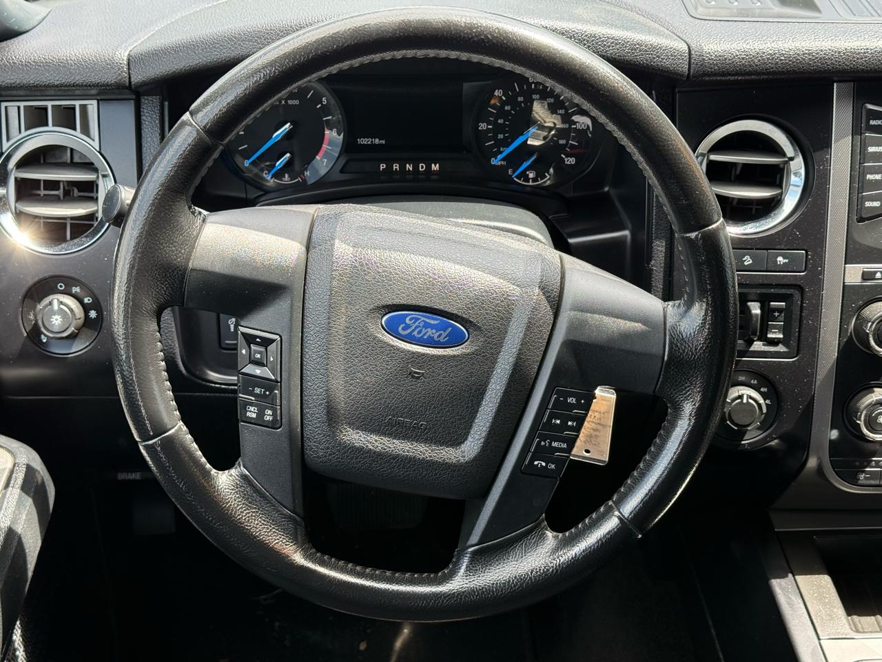 Ford Expedition EL XL 4WD 2016