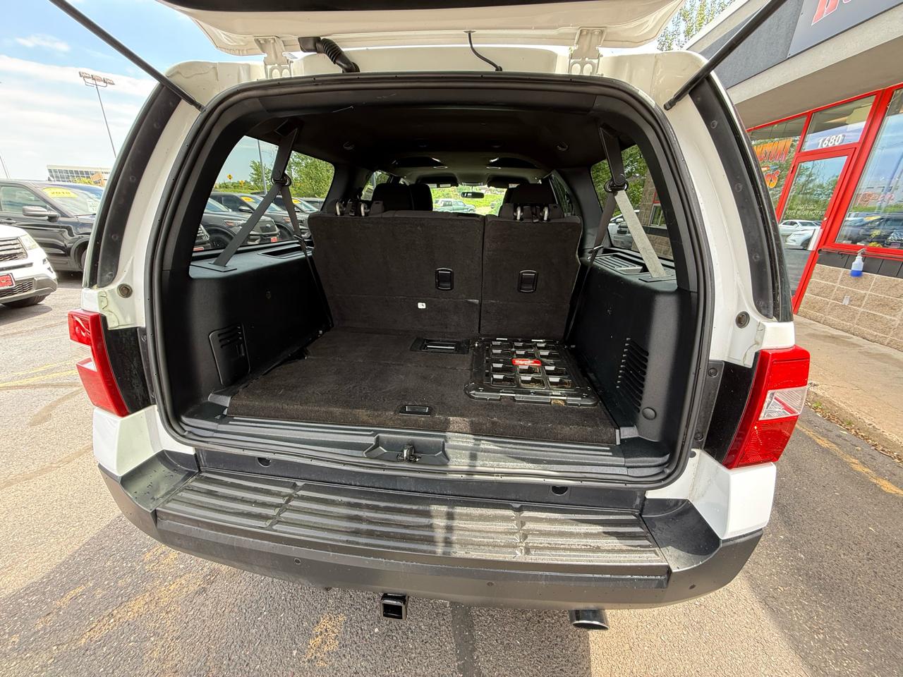 Ford Expedition EL XL 4WD 2016
