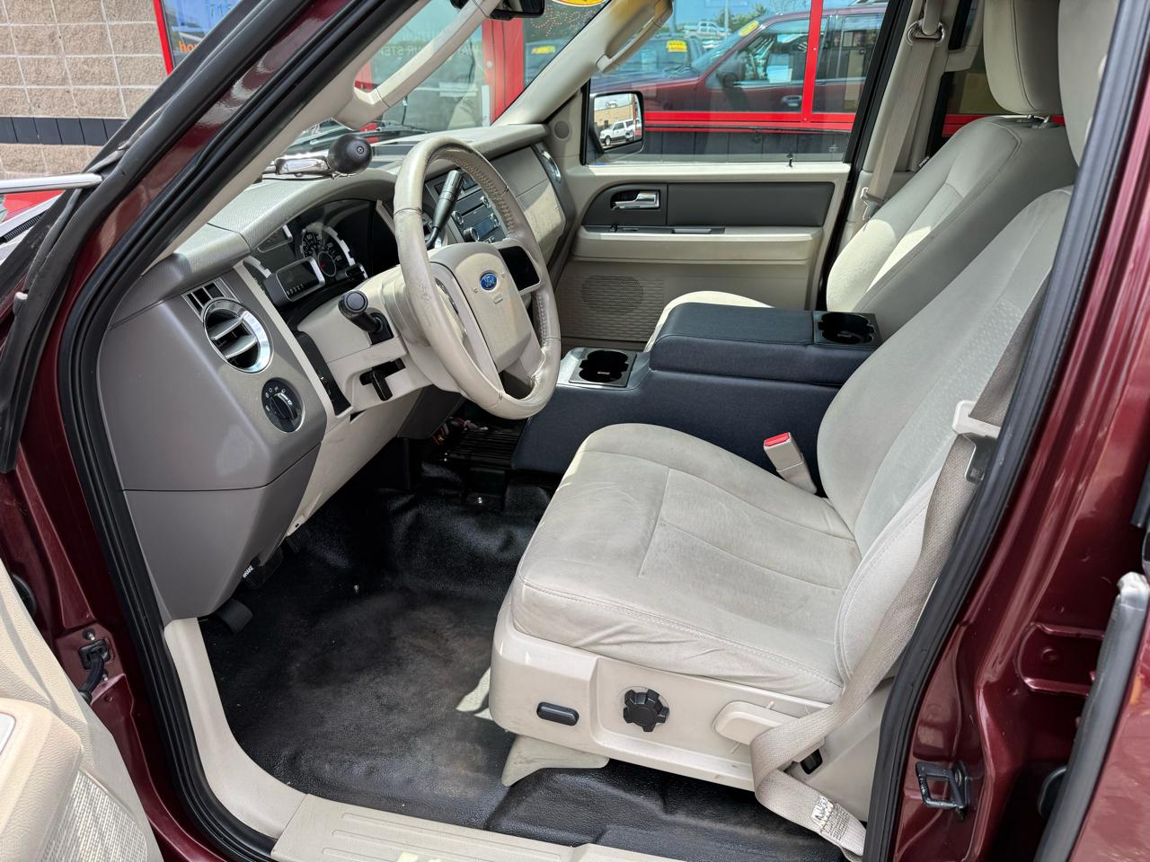 Ford Expedition XL 4WD 2010