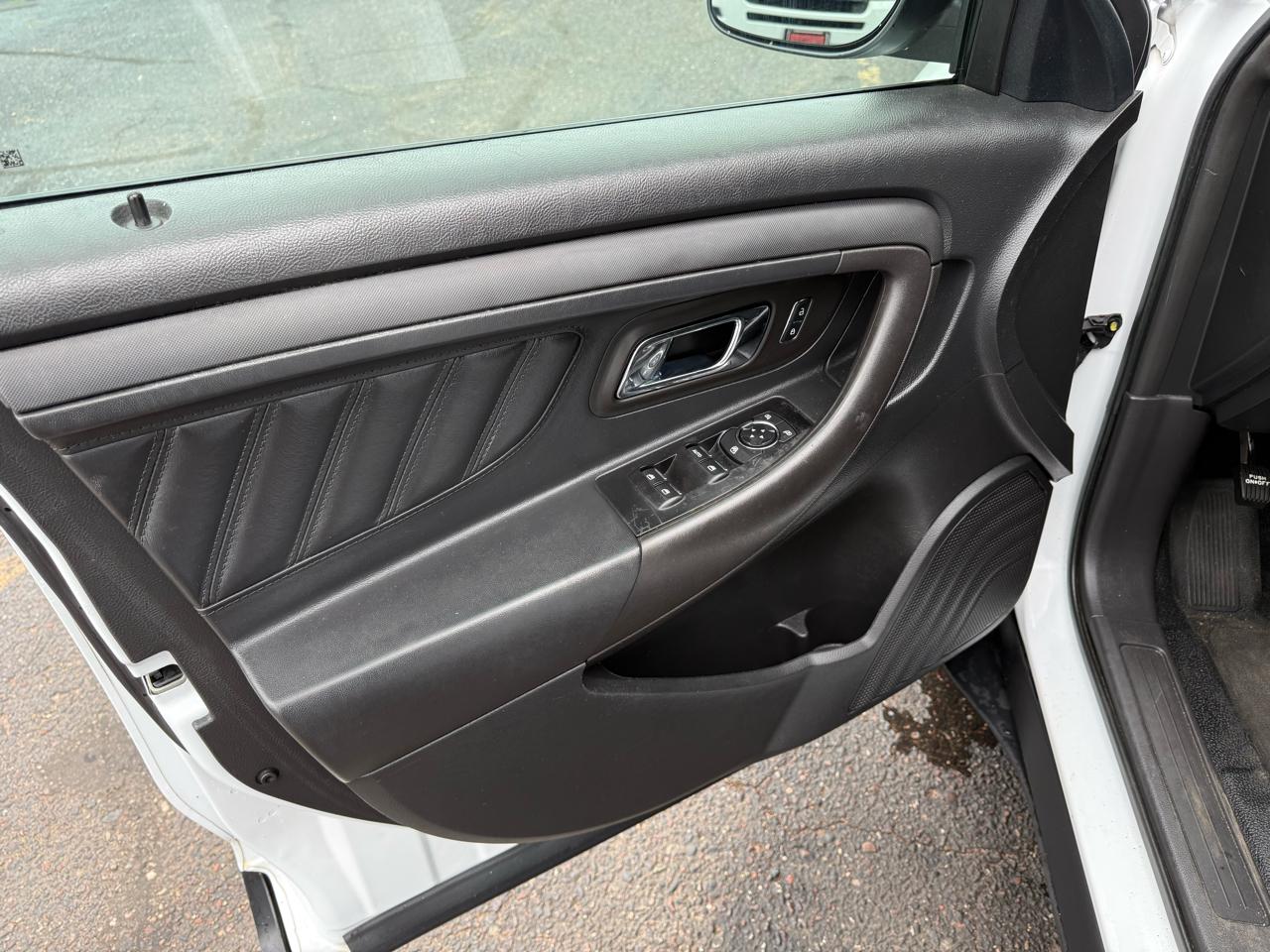 Ford Taurus Police AWD 2015