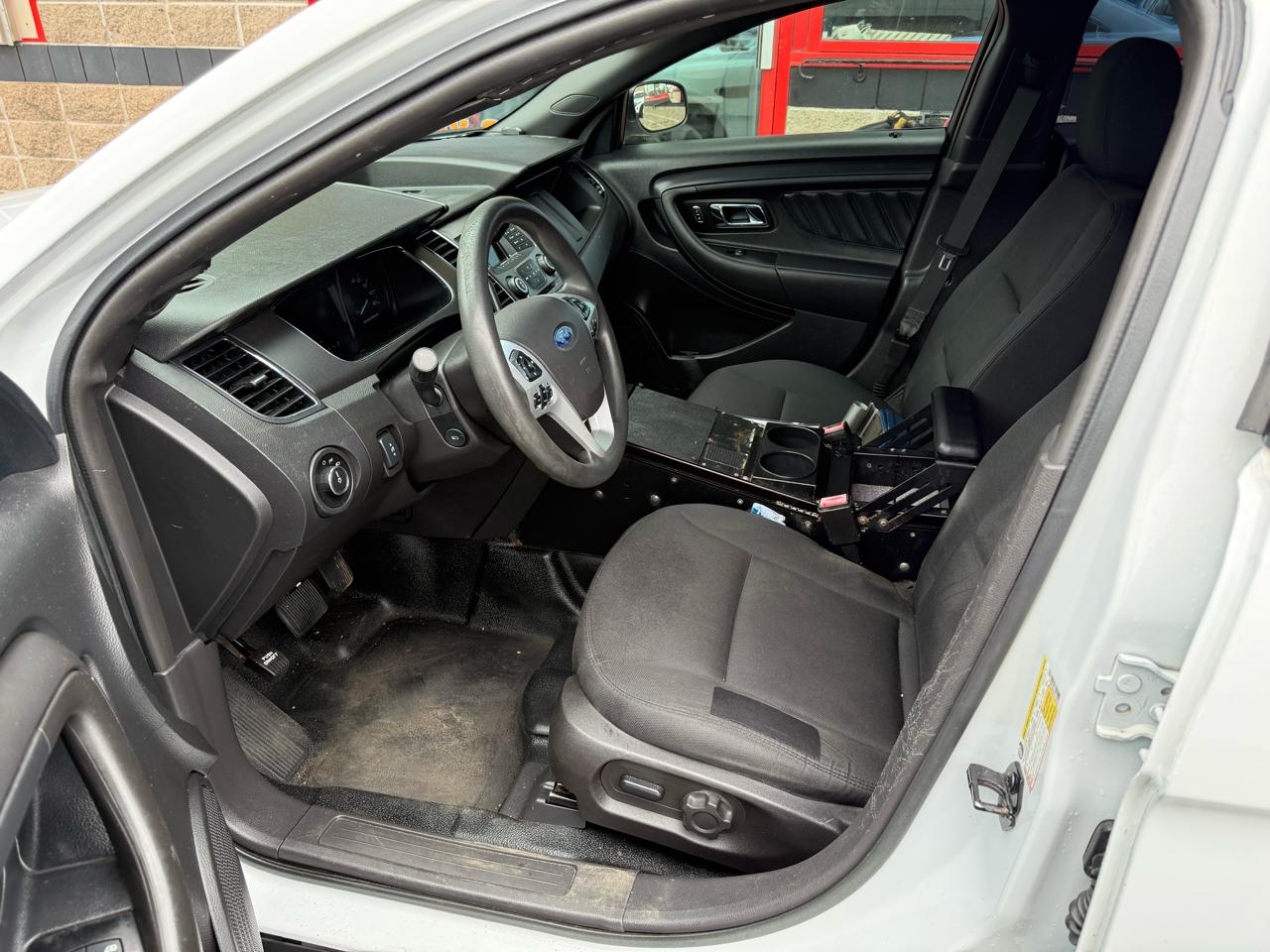 Ford Taurus Police AWD 2015