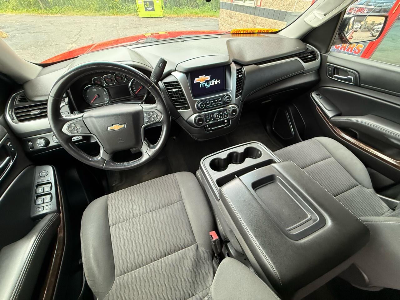 Chevrolet Suburban LS 4WD 2016