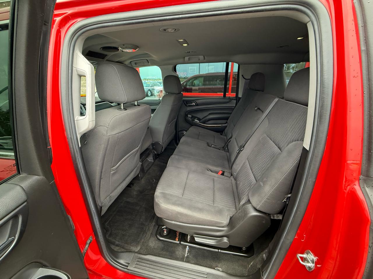 Chevrolet Suburban LS 4WD 2016