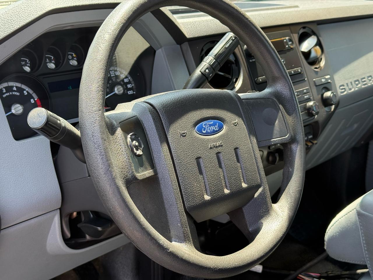 Ford F-350 SD XLT 4WD 2016