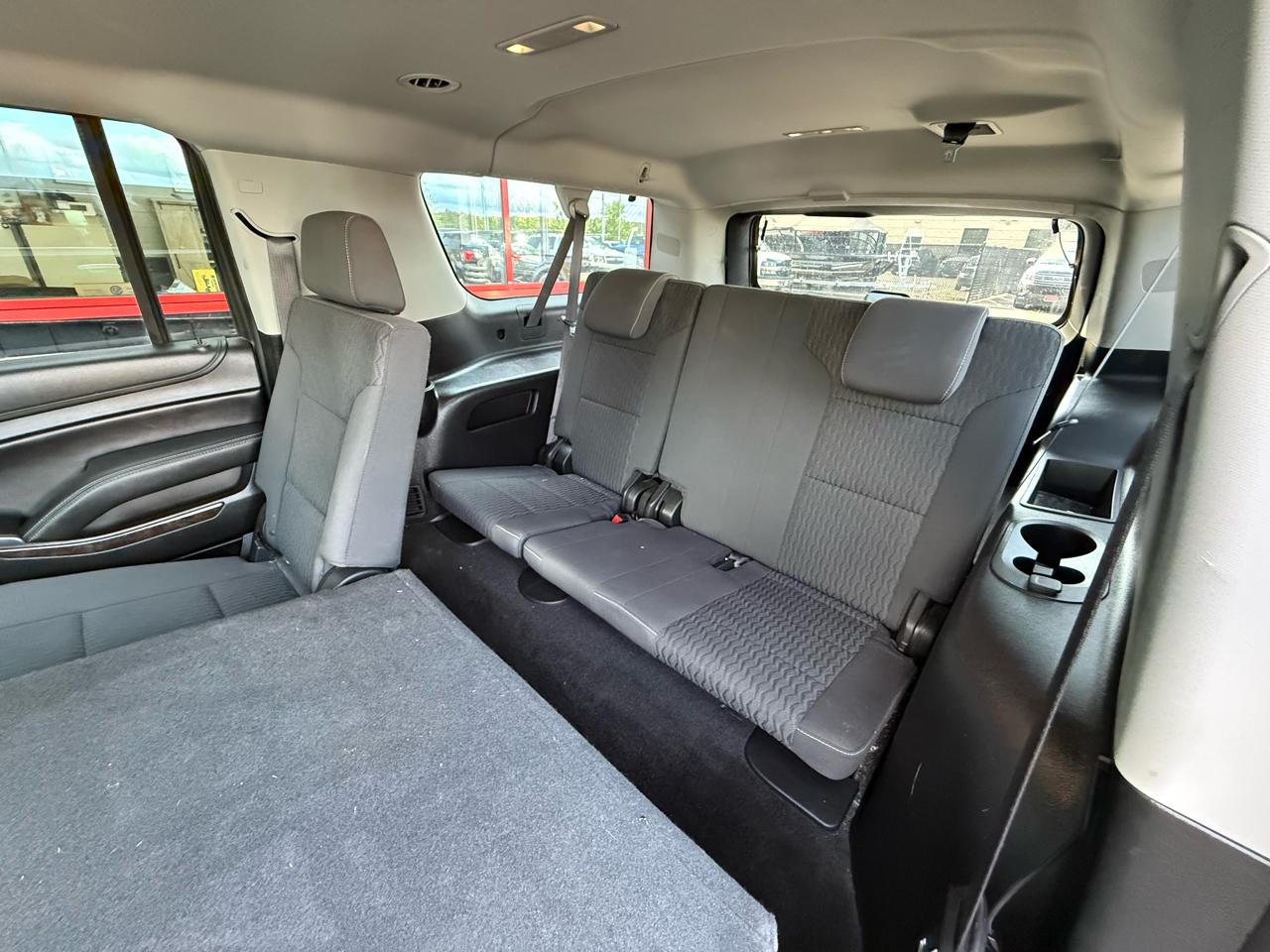 Chevrolet Suburban LS 4WD 2017