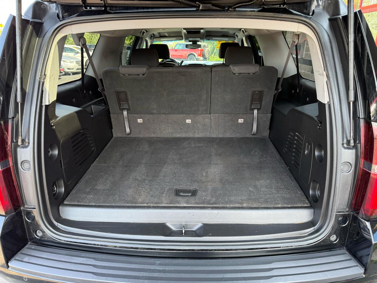 Chevrolet Suburban LS 4WD 2017