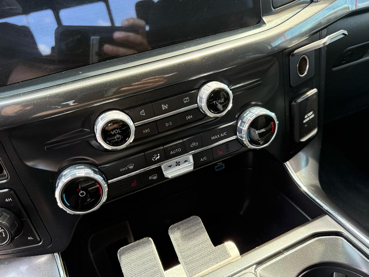 Ford F-150 XLT SuperCrew 5.5-ft. Bed 4WD 2022