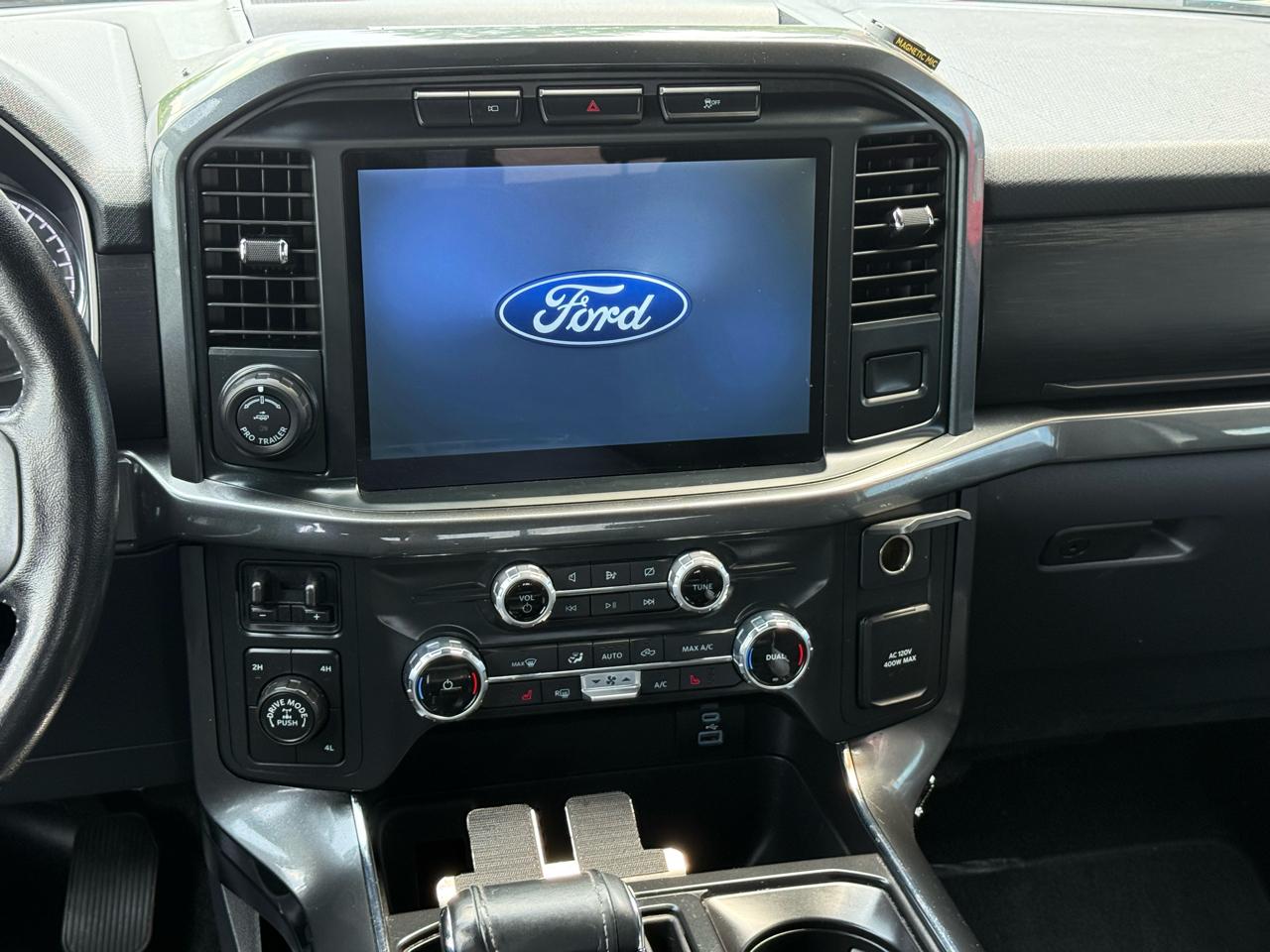 Ford F-150 XLT SuperCrew 5.5-ft. Bed 4WD 2022