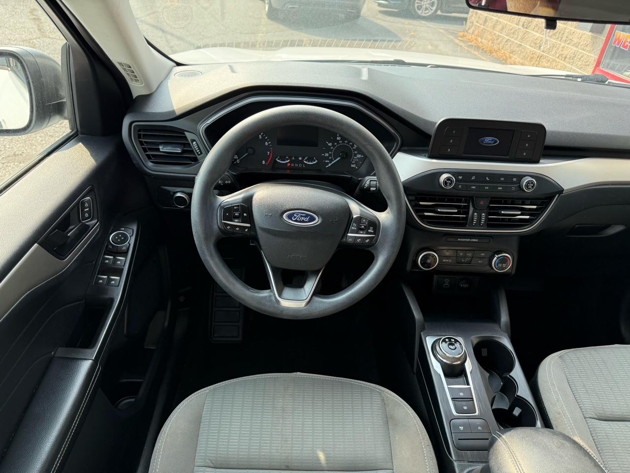 Ford Escape S 2022