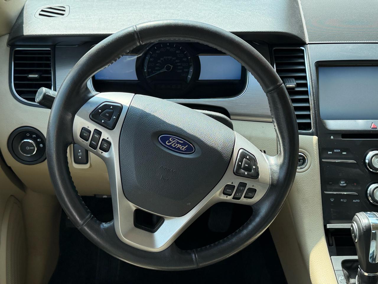 Ford Taurus SEL AWD 2015