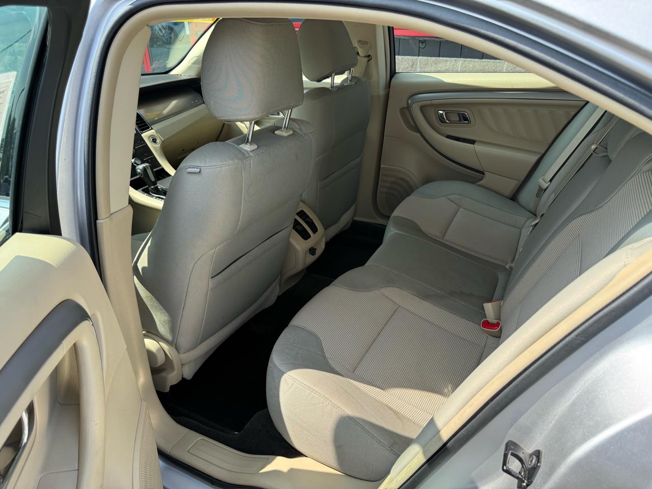 Ford Taurus SEL AWD 2015