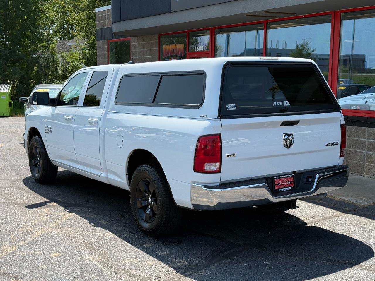 RAM 1500 SLT Quad Cab 4WD 2022