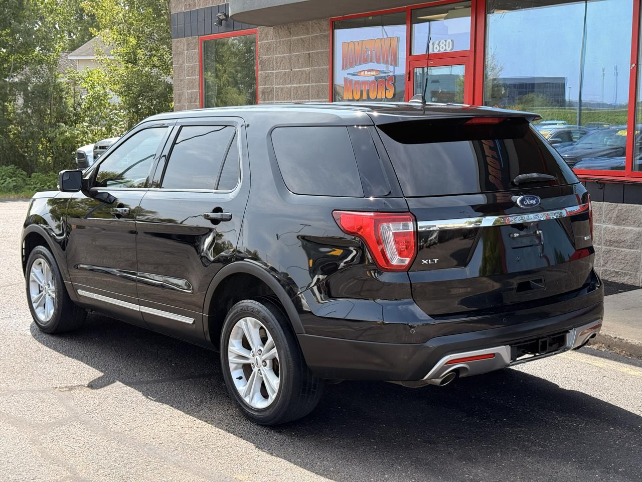 Ford Explorer XLT 4WD 2016